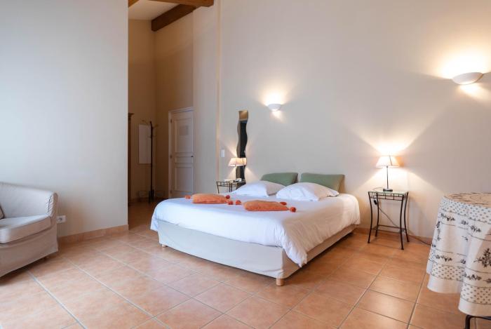 le relais du grand logis cadarache iter