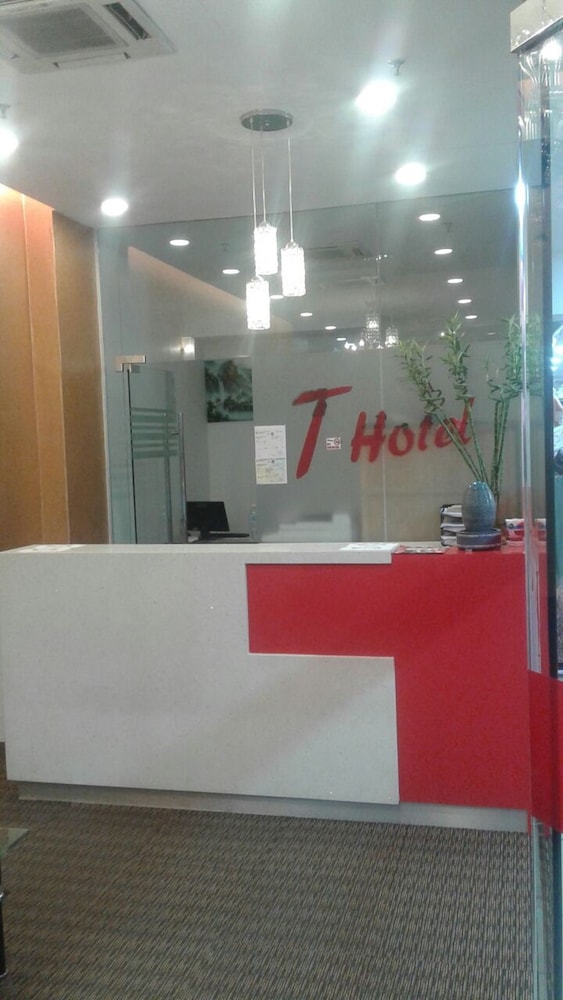 t hotel jalan tar