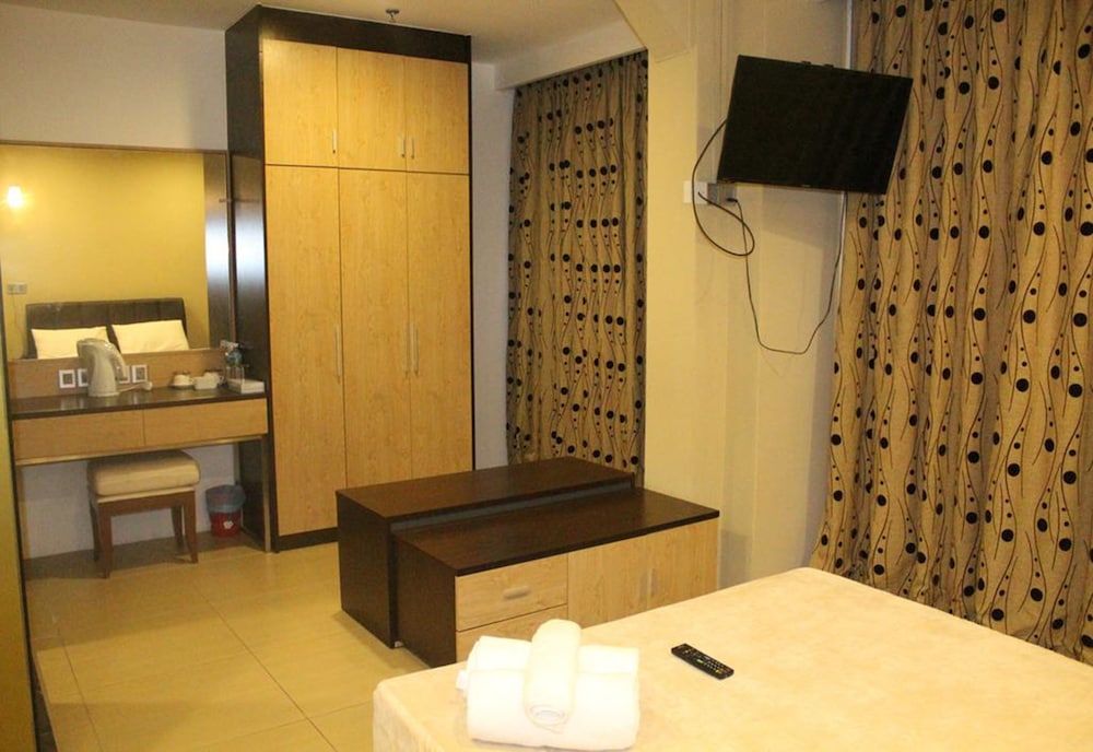 t hotel jalan tar