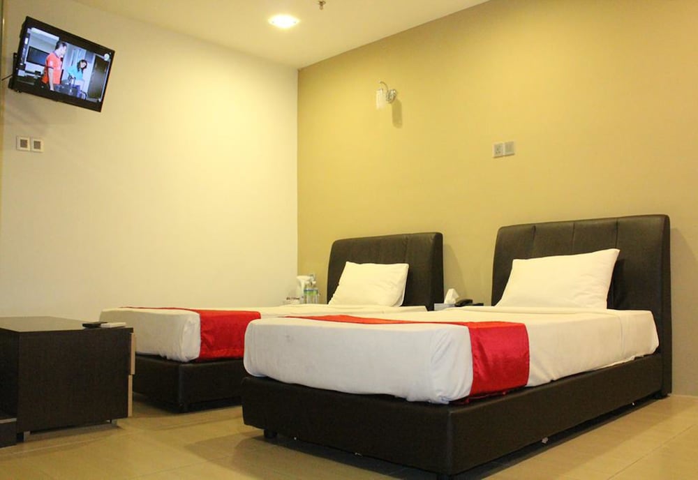 t hotel jalan tar