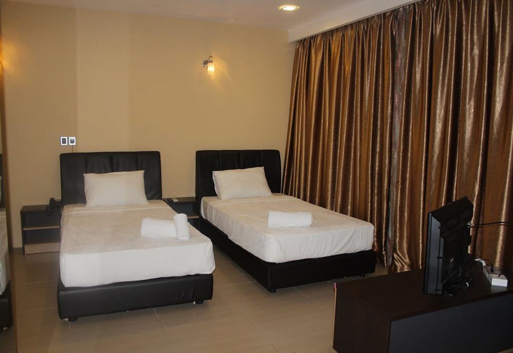 t hotel jalan tar