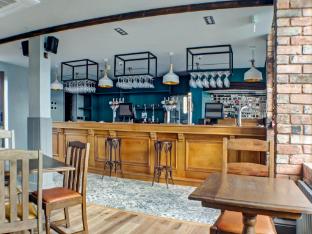 oyo tamworth arms boutique pub and hotel