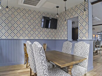 oyo tamworth arms boutique pub and hotel