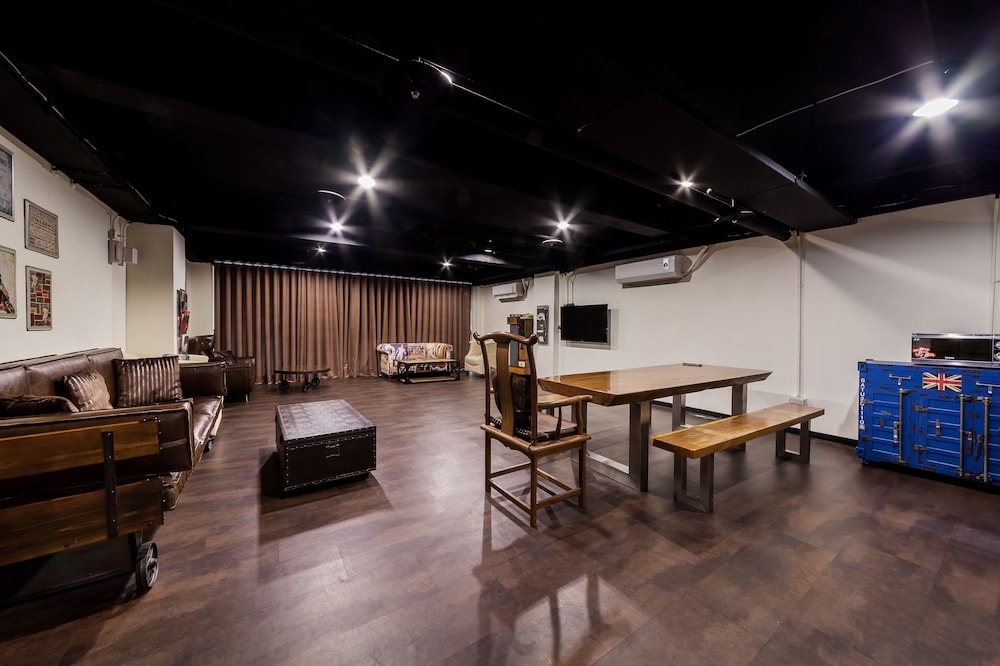 hotel fun linsen branch