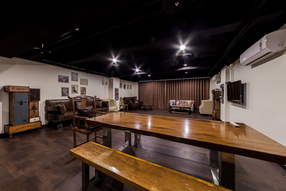 hotel fun linsen branch