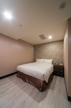 hotel fun linsen branch