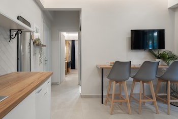 captains seafront apartments