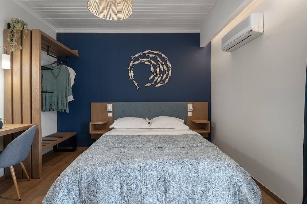 captains seafront apartments