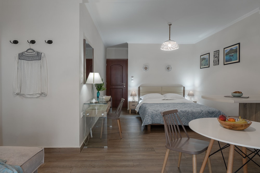 captains seafront apartments
