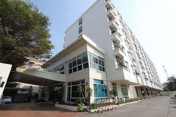 the royal bee apart hotel