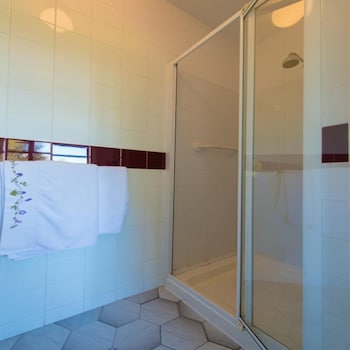 aisleigh guest house