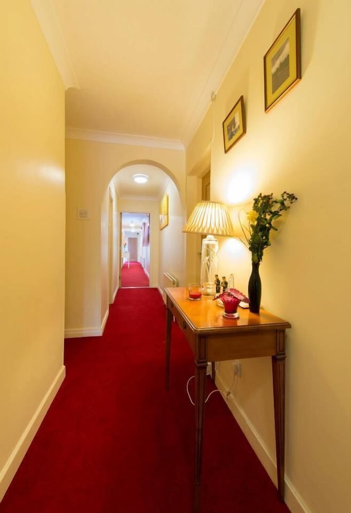 aisleigh guest house