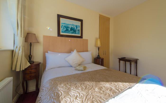 aisleigh guest house