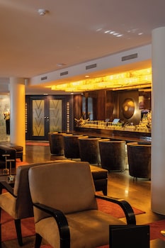 hyllit hotel