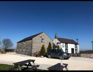 the jug and glass inn