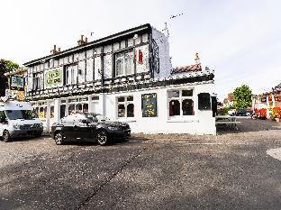 old oak tree inn