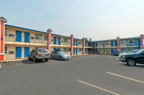 studio 6 suites albany or