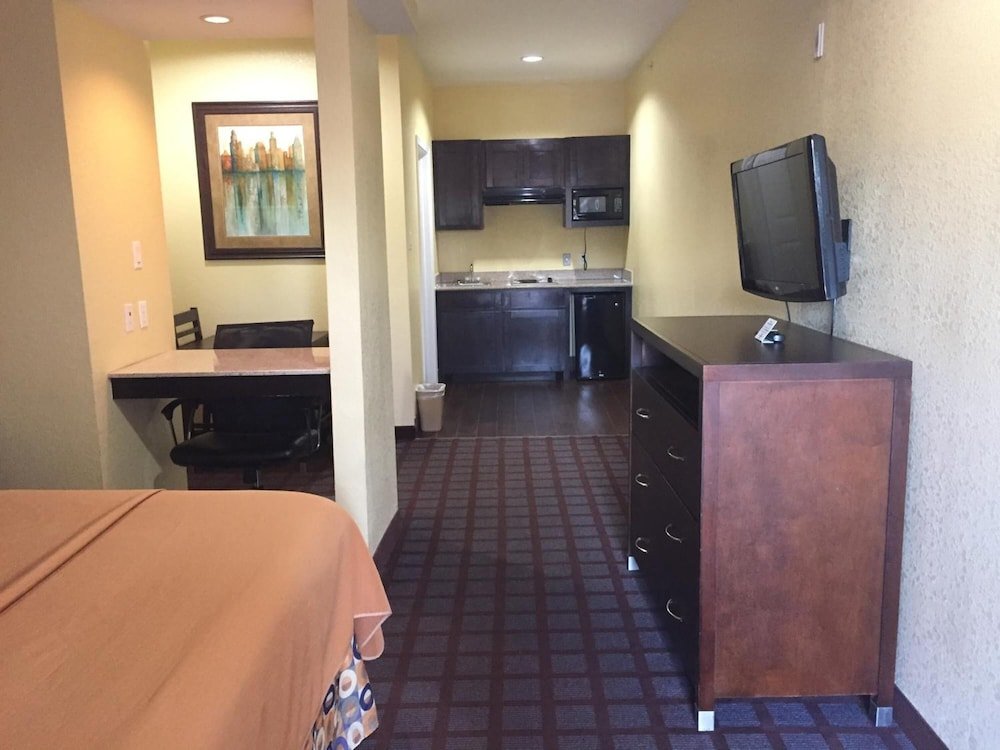 Highlands Suites,Harris County>>Baytown,3 star