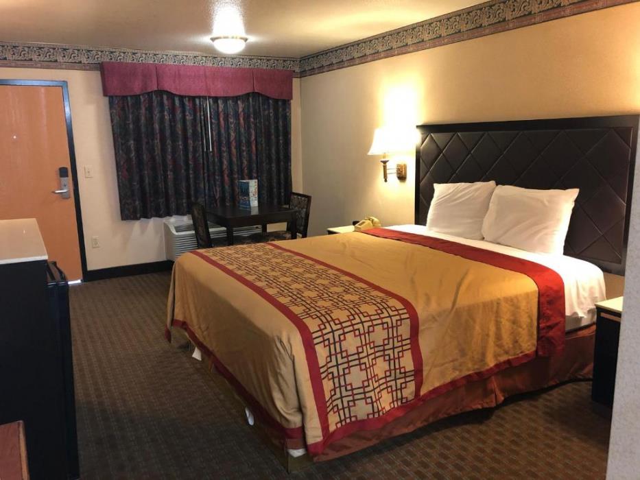 la mirage inn lax airport