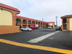 la mirage inn lax airport