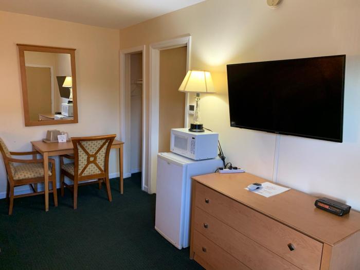 new relax inn