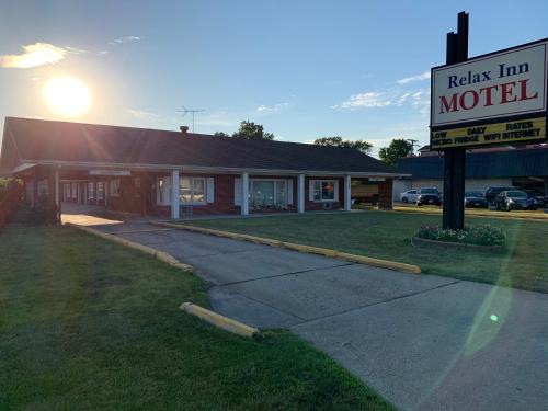 new relax inn