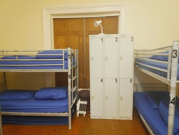 embassie backpackers liverpool