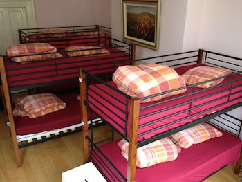 embassie backpackers liverpool