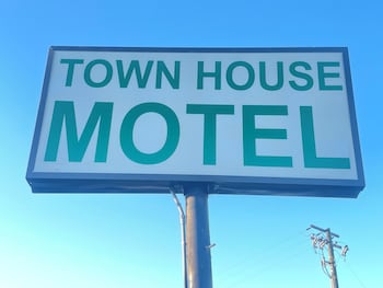 town house motel
