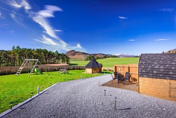 tigh an each bandb and laggan glamping