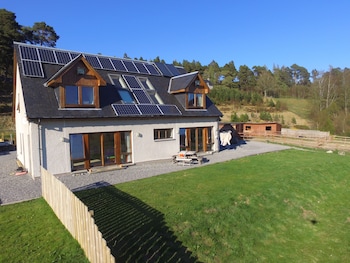 tigh an each bandb and laggan glamping