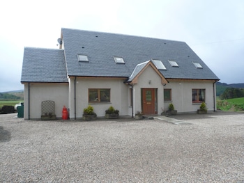 newtonmore