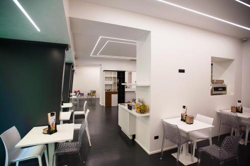 adalesia hotel and coffee