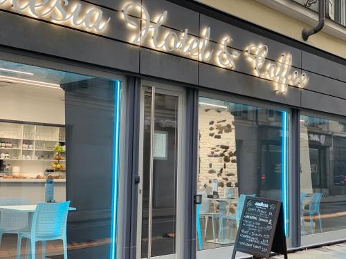 adalesia hotel and coffee