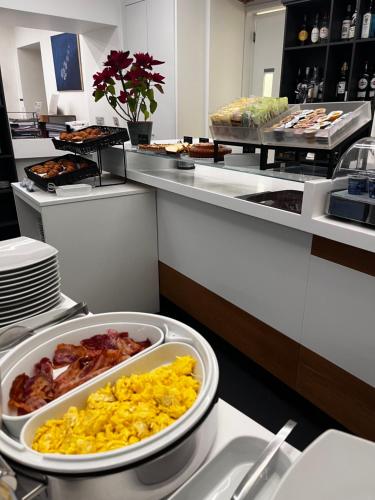 adalesia hotel and coffee