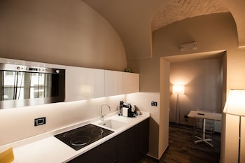 adalesia hotel and coffee