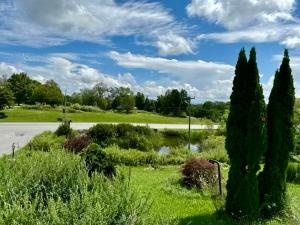 High Point Motel,Sparrow Bush>>Dingmans Ferry,2 star