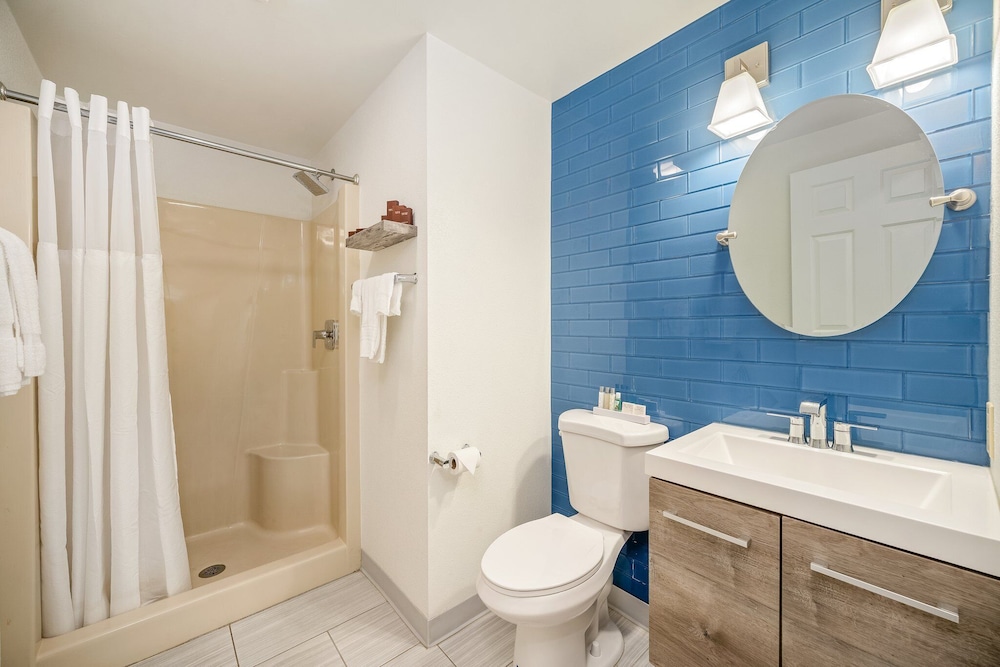 founders brook motel and suites