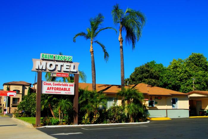 palm tropics motel