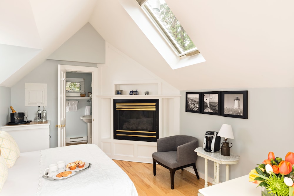 brass key guesthouse adults only