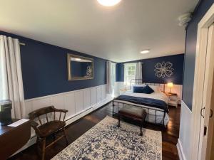 stone hearth inn and eatery