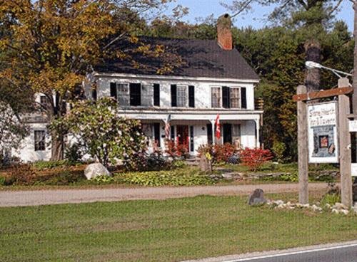 Stone Hearth Inn And Eatery,Grafton>>Chester,3 star