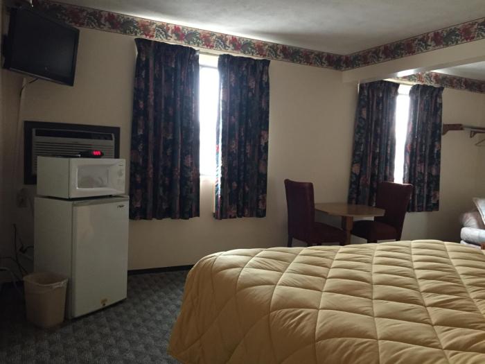 baxter inn