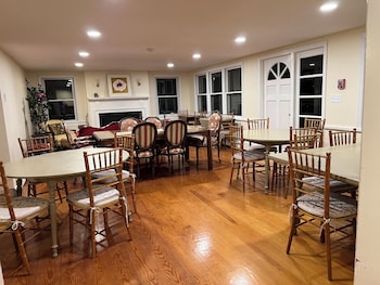 cooper hill inn