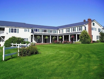 Cooper Hill Inn,Mount Snow>>East Dover,2 star