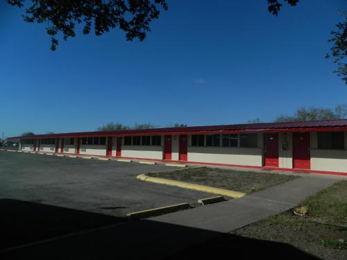 freer motel