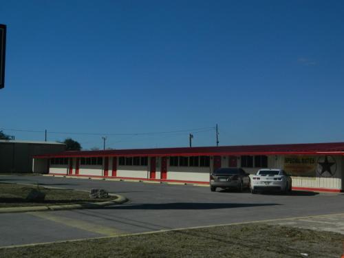 freer motel