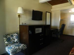 freer motel