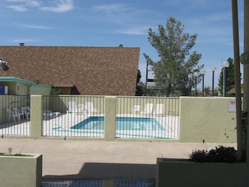 motel 8 willcox
