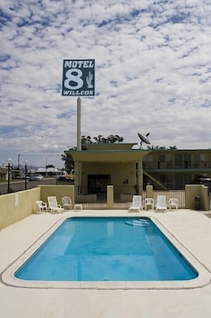 motel 8 willcox